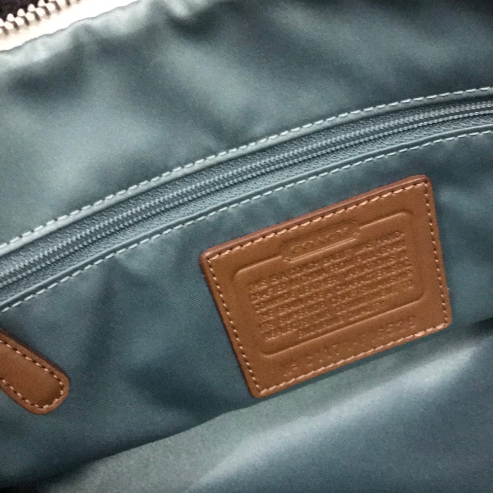 Coach Shoulder Bag - Picture 6 of 8